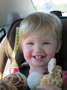 Chloe, show me your teeth!